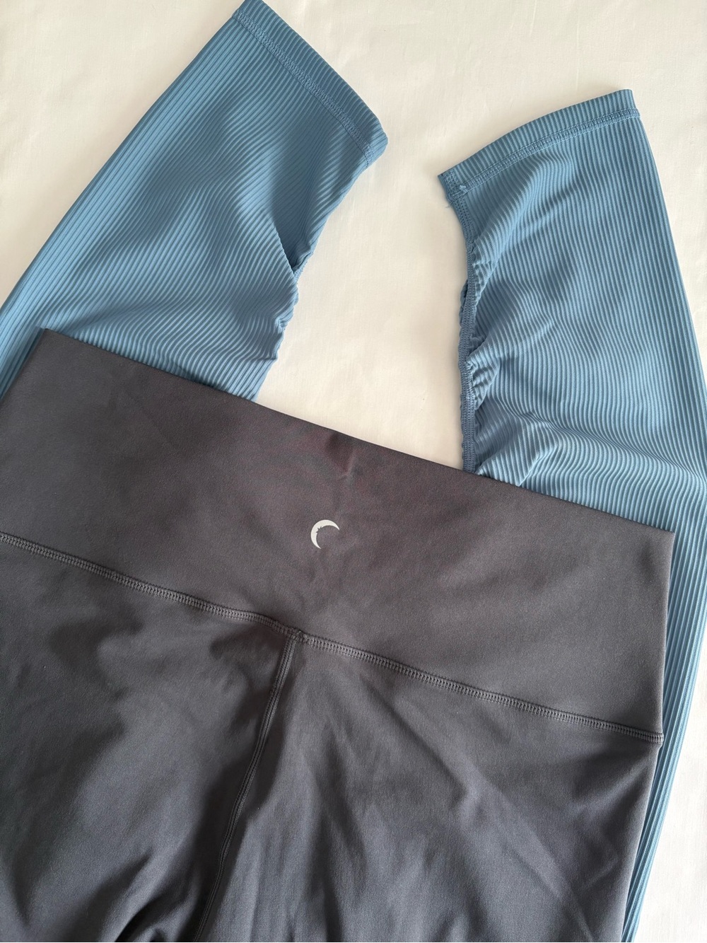 ZYIA Active Storm Parallel Luxe Leggings Colorblock Blue Gray Ruched Size 12